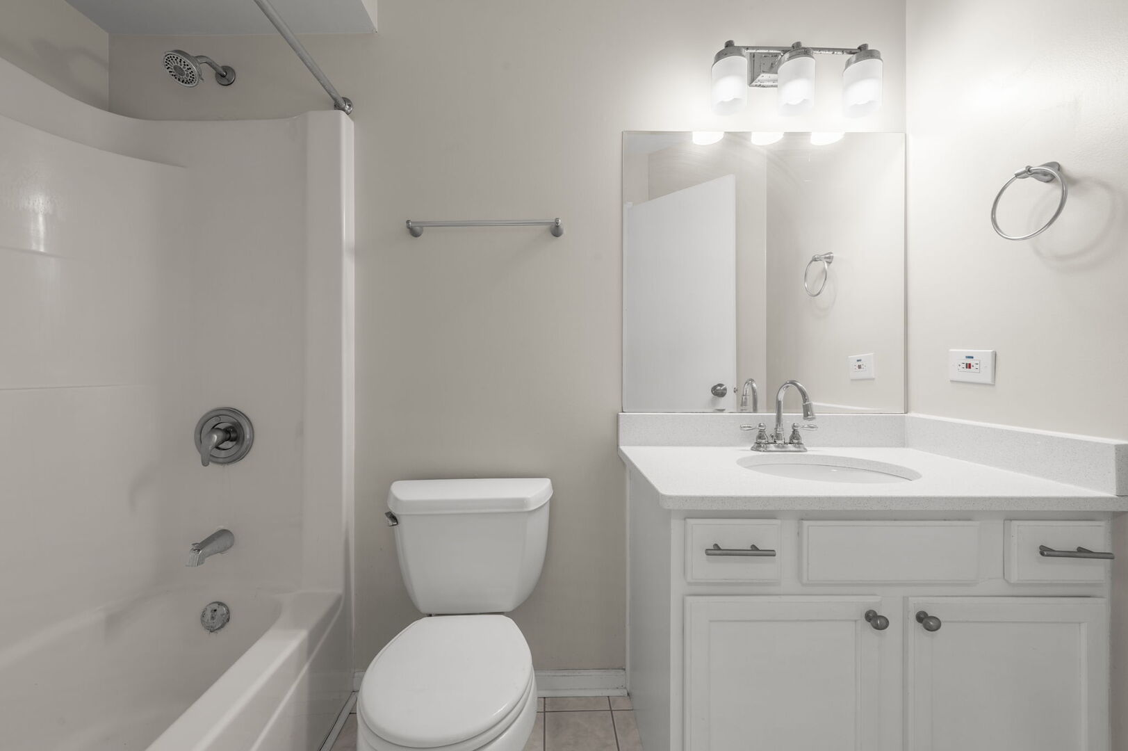 4508 Azalea Avenue Monee, IL 60449 - Photo 20 of 26 a bathroom with a sink a toilet and shower