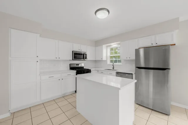 $299,900 | 4508 Azalea Avenue, Monee, IL 60449