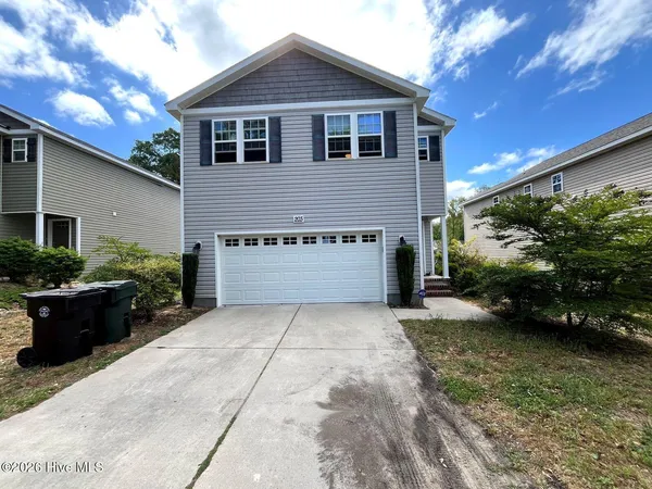 $2,250 | 203 South Pine Street, Aberdeen, NC 28315