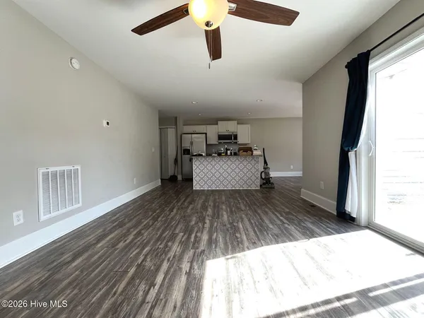 $2,250 | 203 South Pine Street, Aberdeen, NC 28315