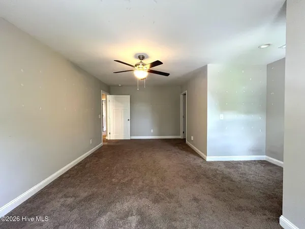 $2,250 | 203 South Pine Street, Aberdeen, NC 28315
