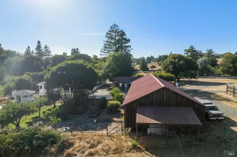 $2,895,000 | 1375 Gossage Avenue, Petaluma, CA 94952