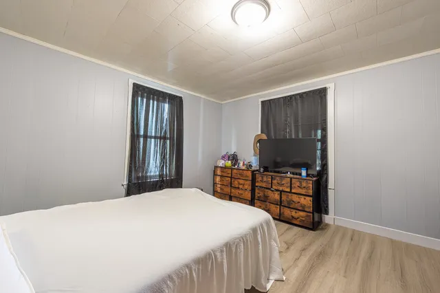 $240,000 | 413 Cumberland Street, Rumford, ME 04276