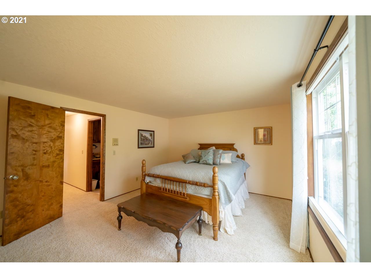 33885 Red Bridge Road Southeast Albany, OR 97322 - Photo 11 of 32 Gallery Image 11