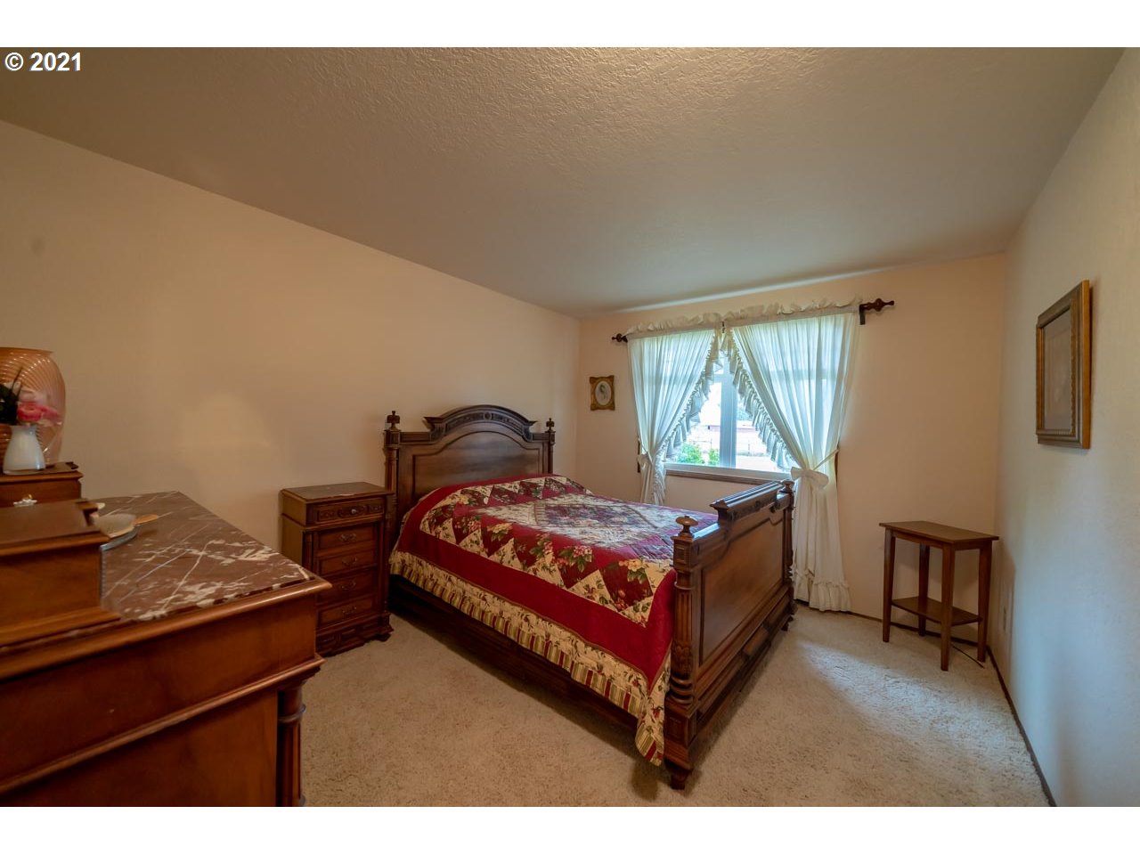 33885 Red Bridge Road Southeast Albany, OR 97322 - Photo 15 of 32 Gallery Image 15