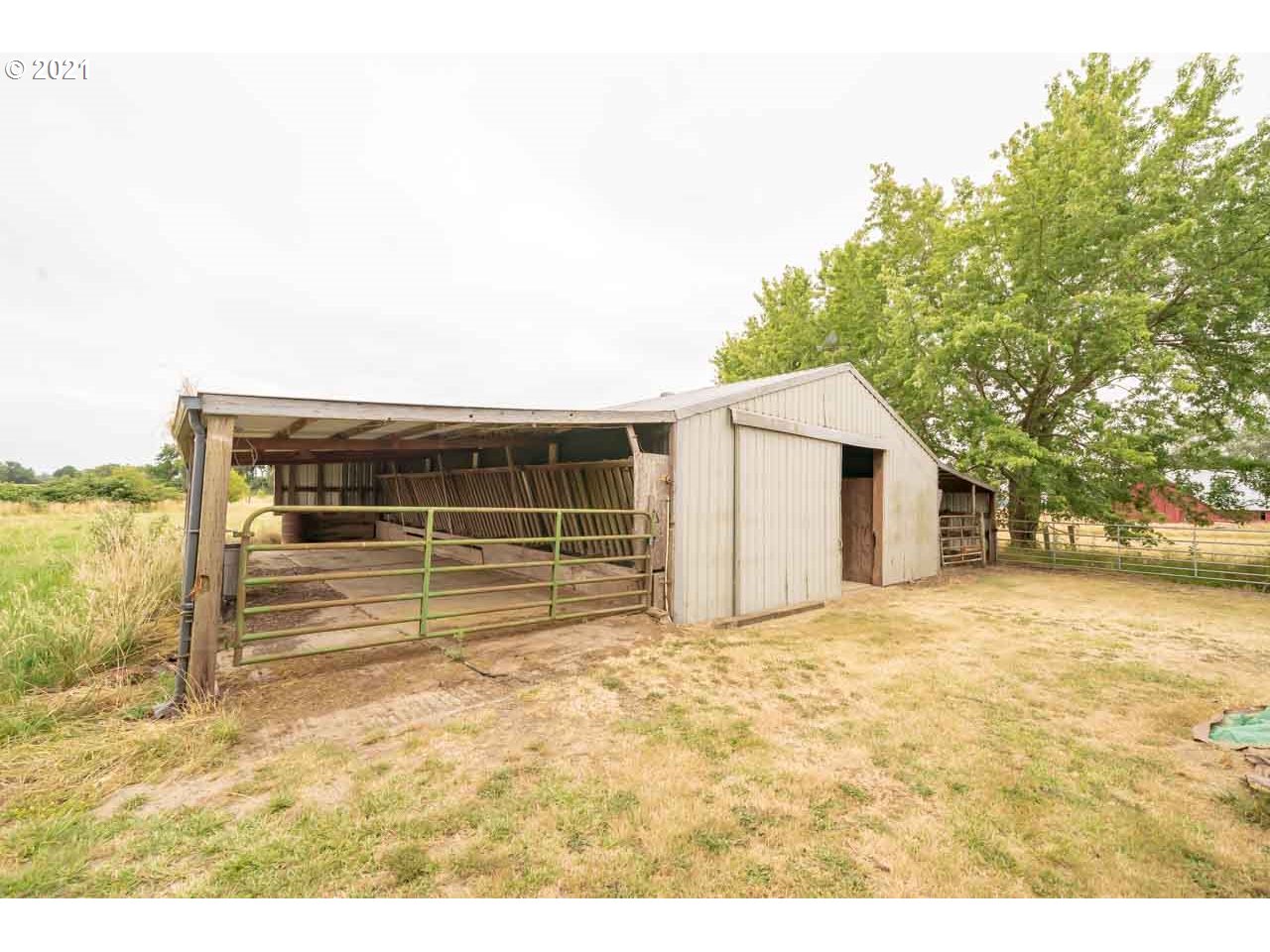 33885 Red Bridge Road Southeast Albany, OR 97322 - Photo 32 of 32 Gallery Image 32