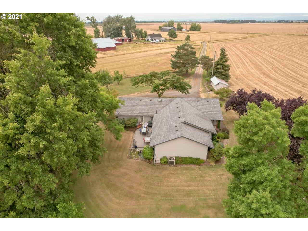 33885 Red Bridge Road Southeast Albany, OR 97322 - Photo 6 of 32 Gallery Image 6