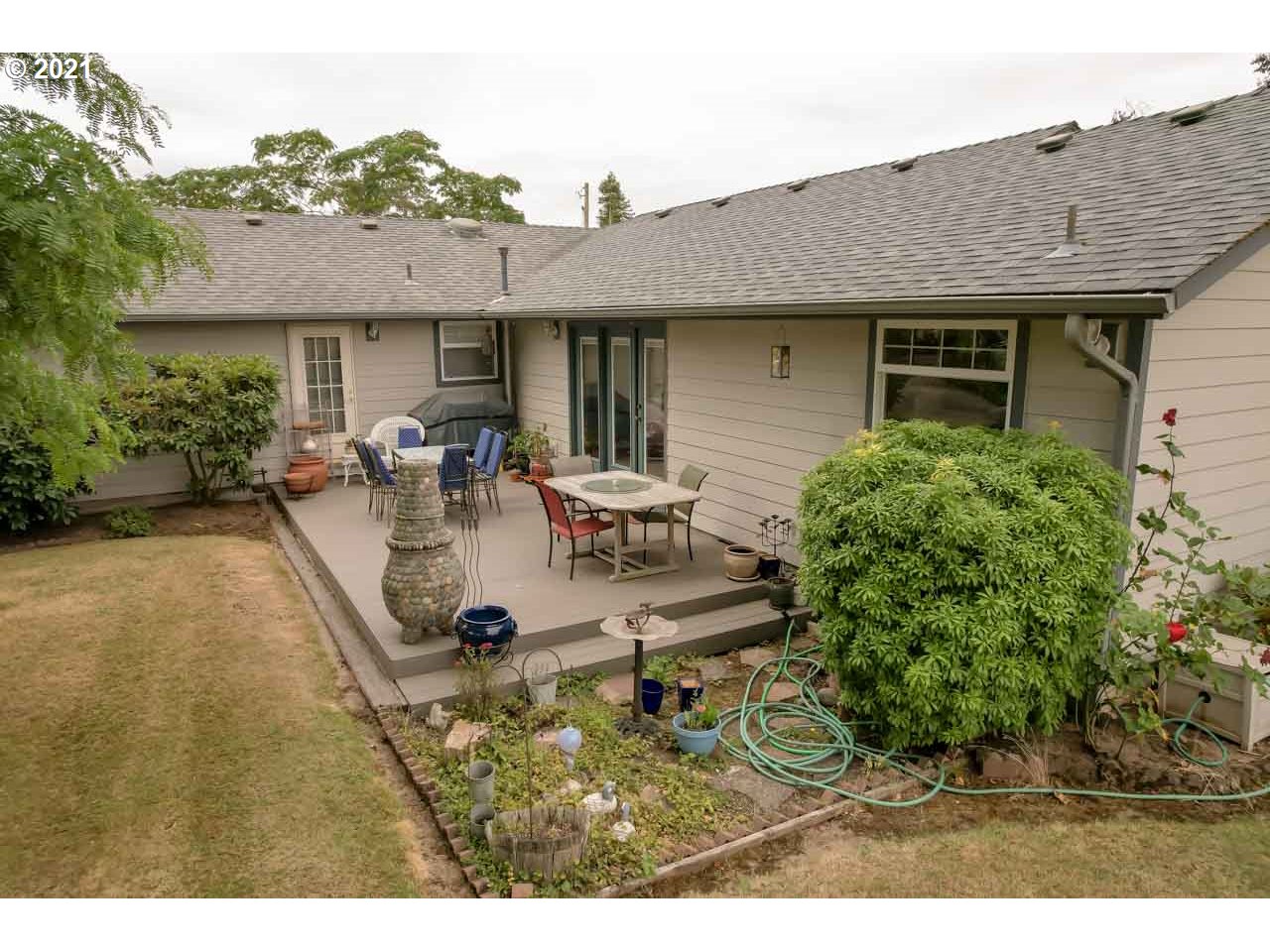 33885 Red Bridge Road Southeast Albany, OR 97322 - Photo 7 of 32 Gallery Image 7