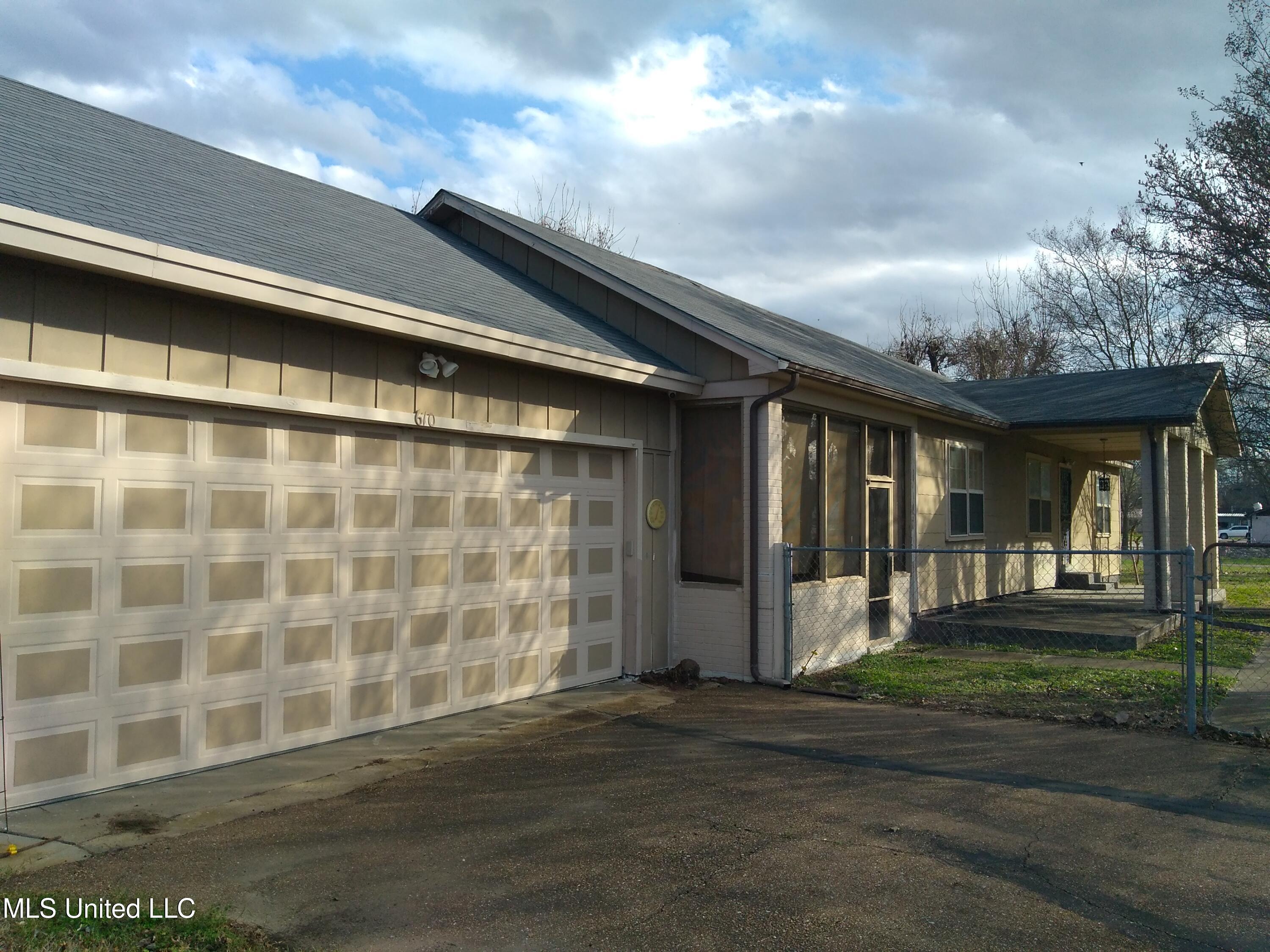 610 Marie Road Indianola, MS 38751 - Photo 8 of 27 IMG_20260116_144227993