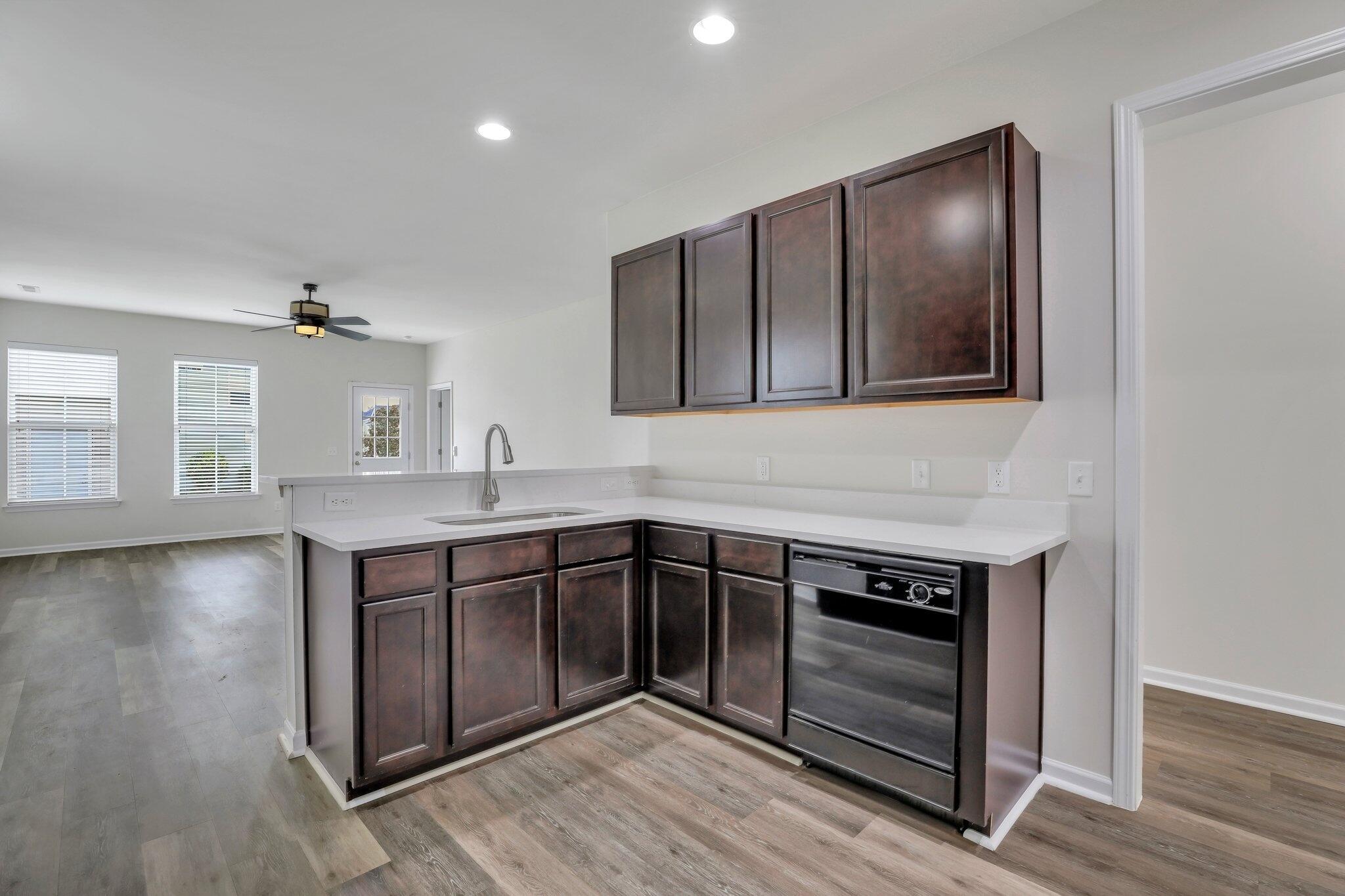 154 Old Jackson Road Goose Creek, SC 29445 - Photo 7 of 27 download - 2025-03-31T213641.523