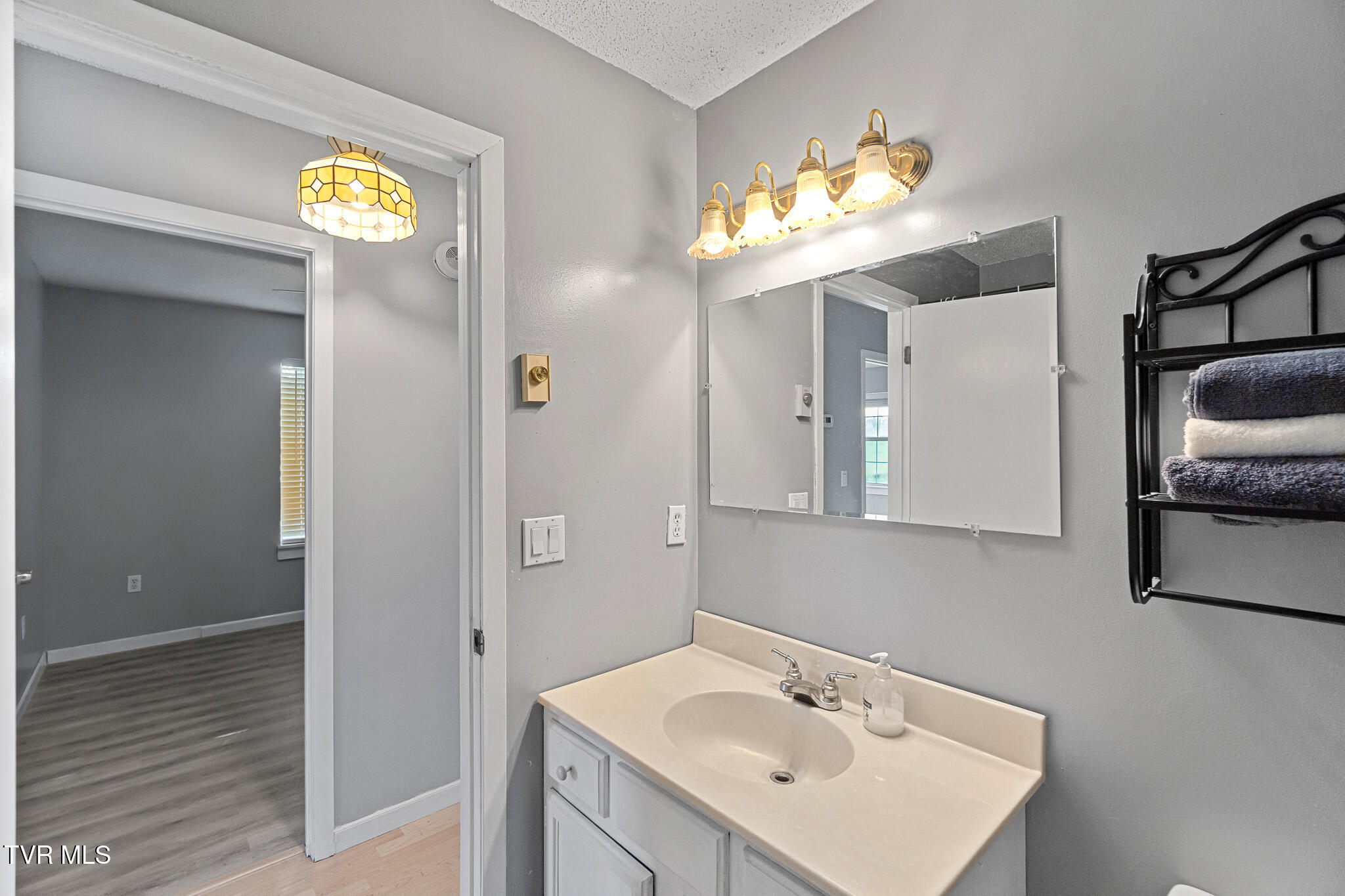 132 Fleetridge Road Telford, TN 37690 - Photo 16 of 34 Full Bath