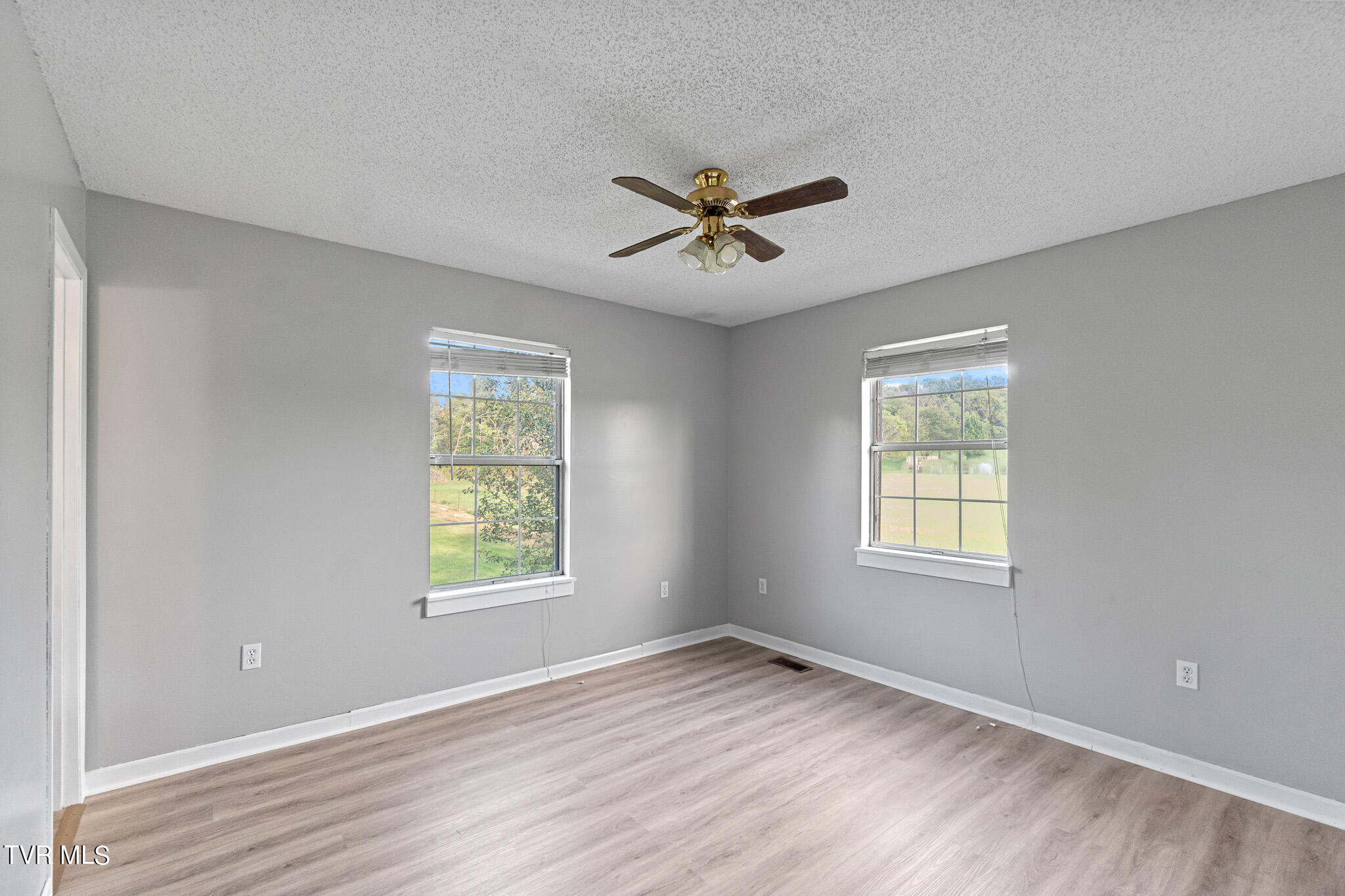 132 Fleetridge Road Telford, TN 37690 - Photo 17 of 34 Primary bedroom