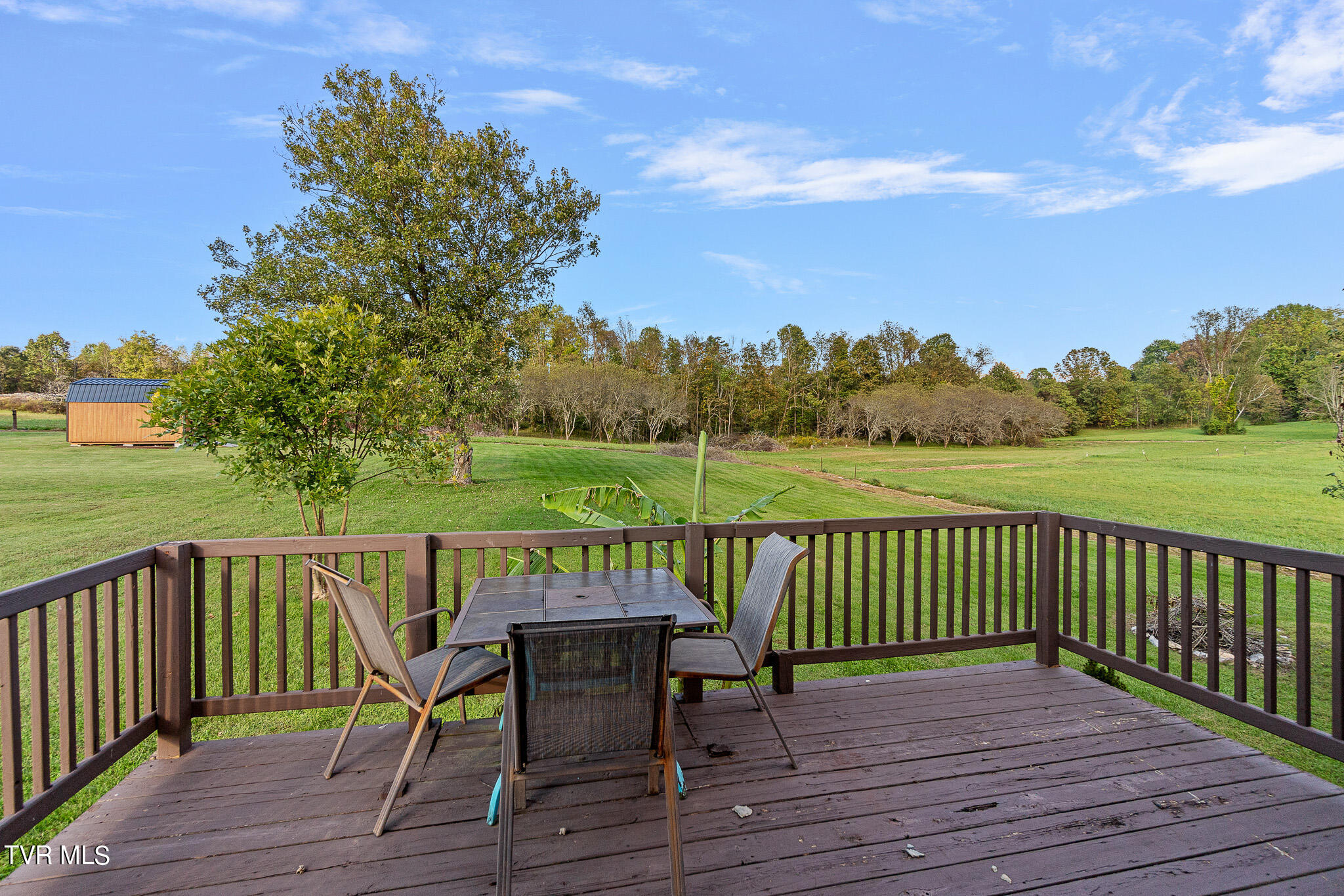 132 Fleetridge Road Telford, TN 37690 - Photo 27 of 34 Deck