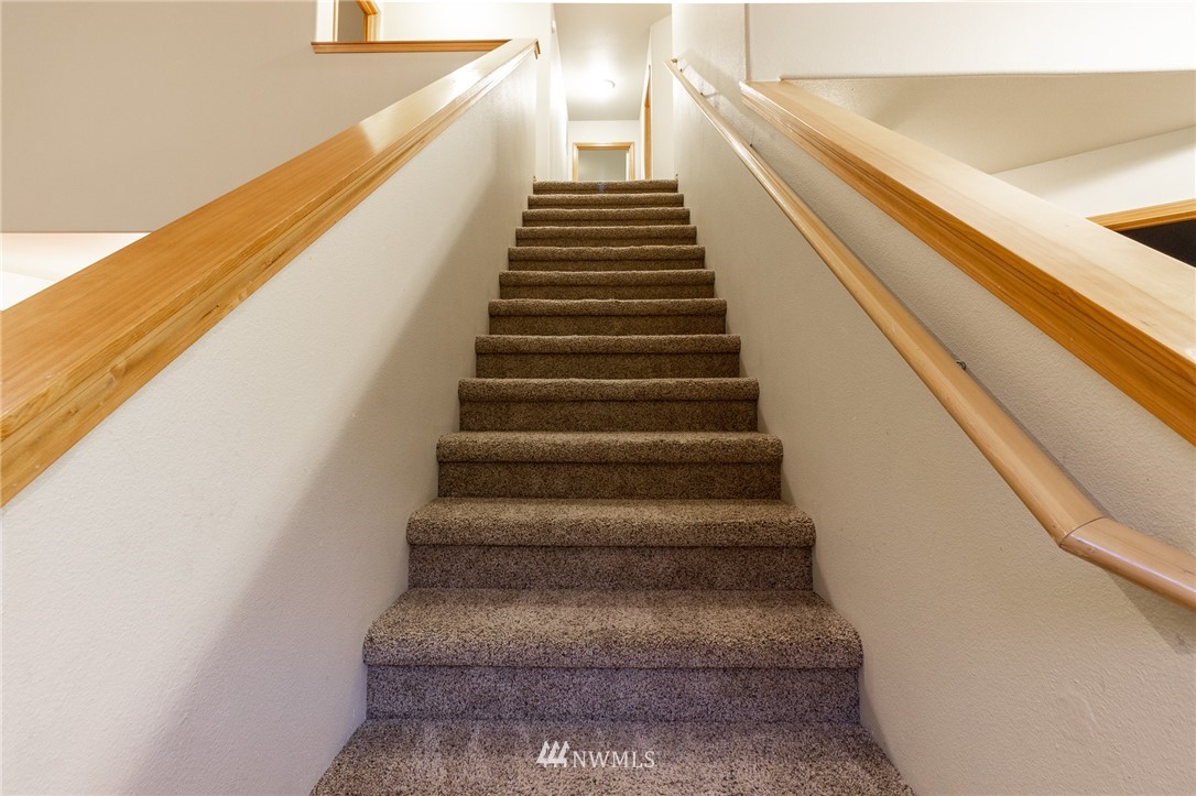 6944 Radius Loop Southeast Lacey, WA 98513 - Photo 11 of 25 Gallery Image 11