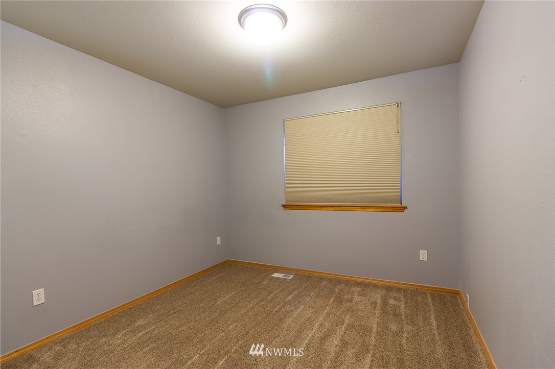 6944 Radius Loop Southeast Lacey, WA 98513 - Photo 18 of 25 Gallery Image 18
