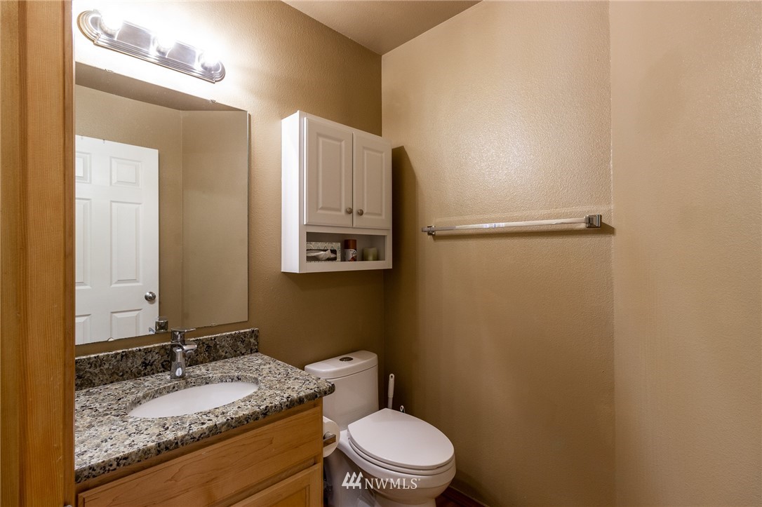 6944 Radius Loop Southeast Lacey, WA 98513 - Photo 9 of 25 Gallery Image 9