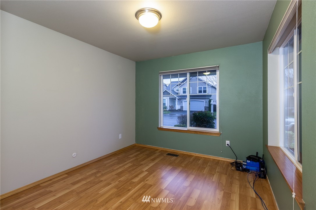 6944 Radius Loop Southeast Lacey, WA 98513 - Photo 10 of 25 Gallery Image 10