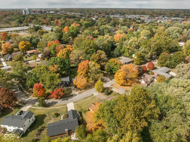 $325,000 | 8133 Groton Lane, Indianapolis, IN 46260