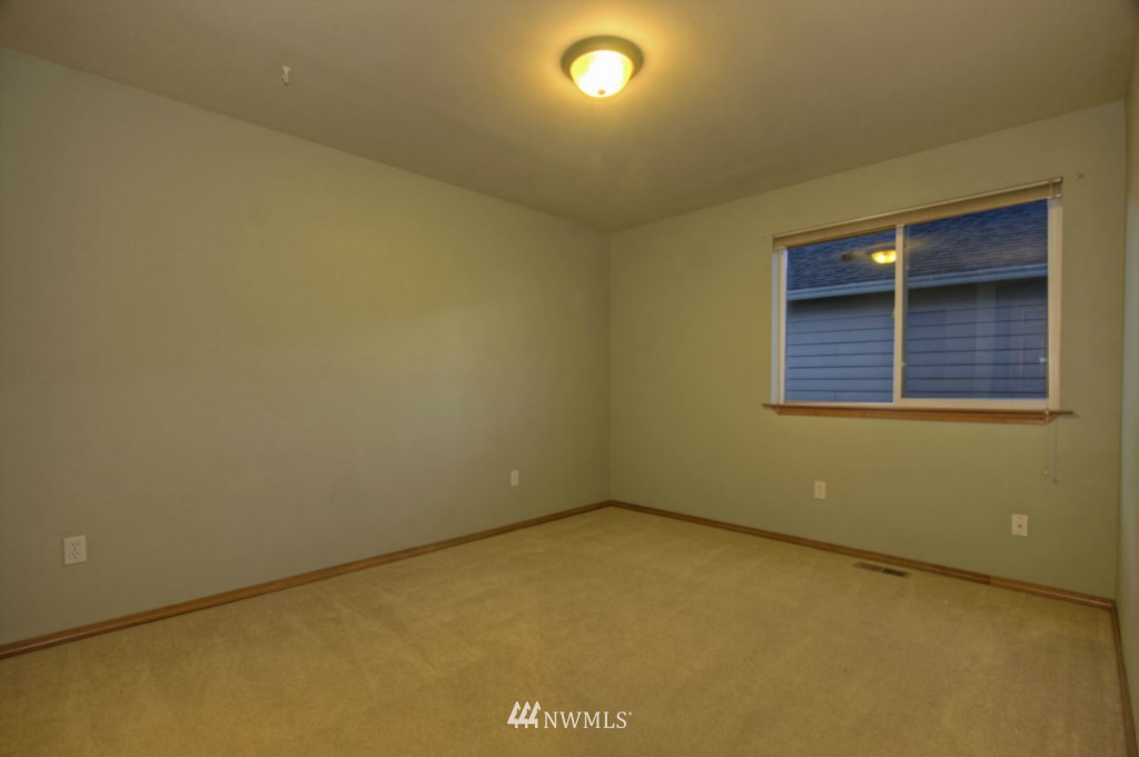 202 Hubbard Road Bothell, WA 98021 - Photo 15 of 22