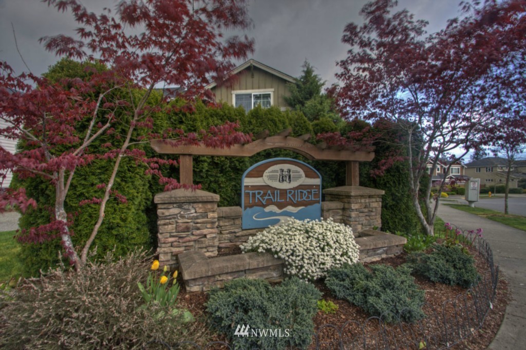 202 Hubbard Road Bothell, WA 98021 - Photo 3 of 22