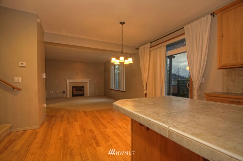 202 Hubbard Road Bothell, WA 98021 - Photo 7 of 22