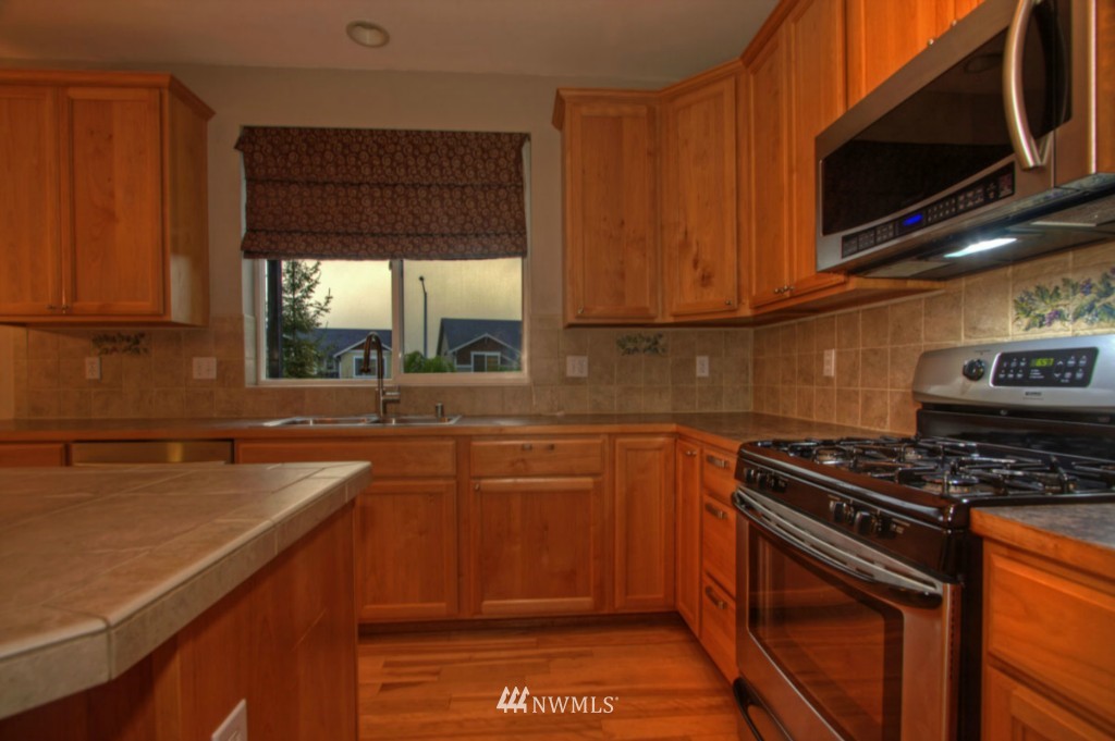 202 Hubbard Road Bothell, WA 98021 - Photo 9 of 22