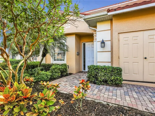 $749,000 | 8633 Champions Point, Unit 803, Naples, FL 34113