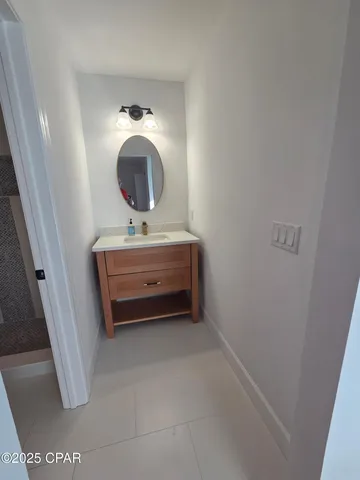 $5,000 | 920 West Beach Drive, Panama City, FL 32401