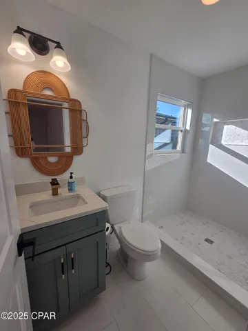 $5,000 | 920 West Beach Drive, Panama City, FL 32401