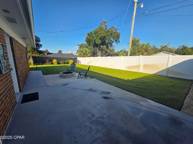 $5,000 | 920 West Beach Drive, Panama City, FL 32401