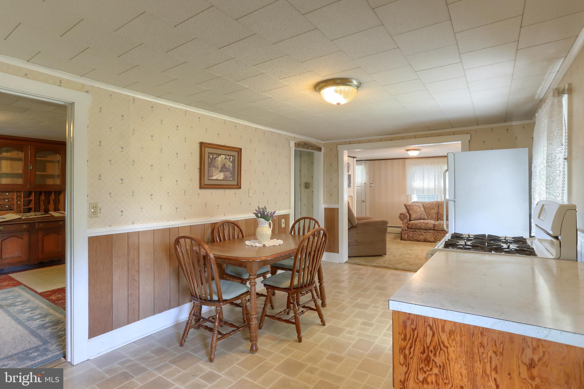 1007 Laudermilch Road Palmyra, PA 17078 - Photo 8 of 43 Gallery Image 8