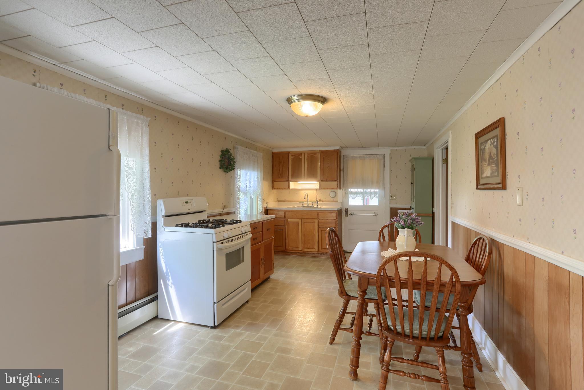 1007 Laudermilch Road Palmyra, PA 17078 - Photo 10 of 43 Gallery Image 10