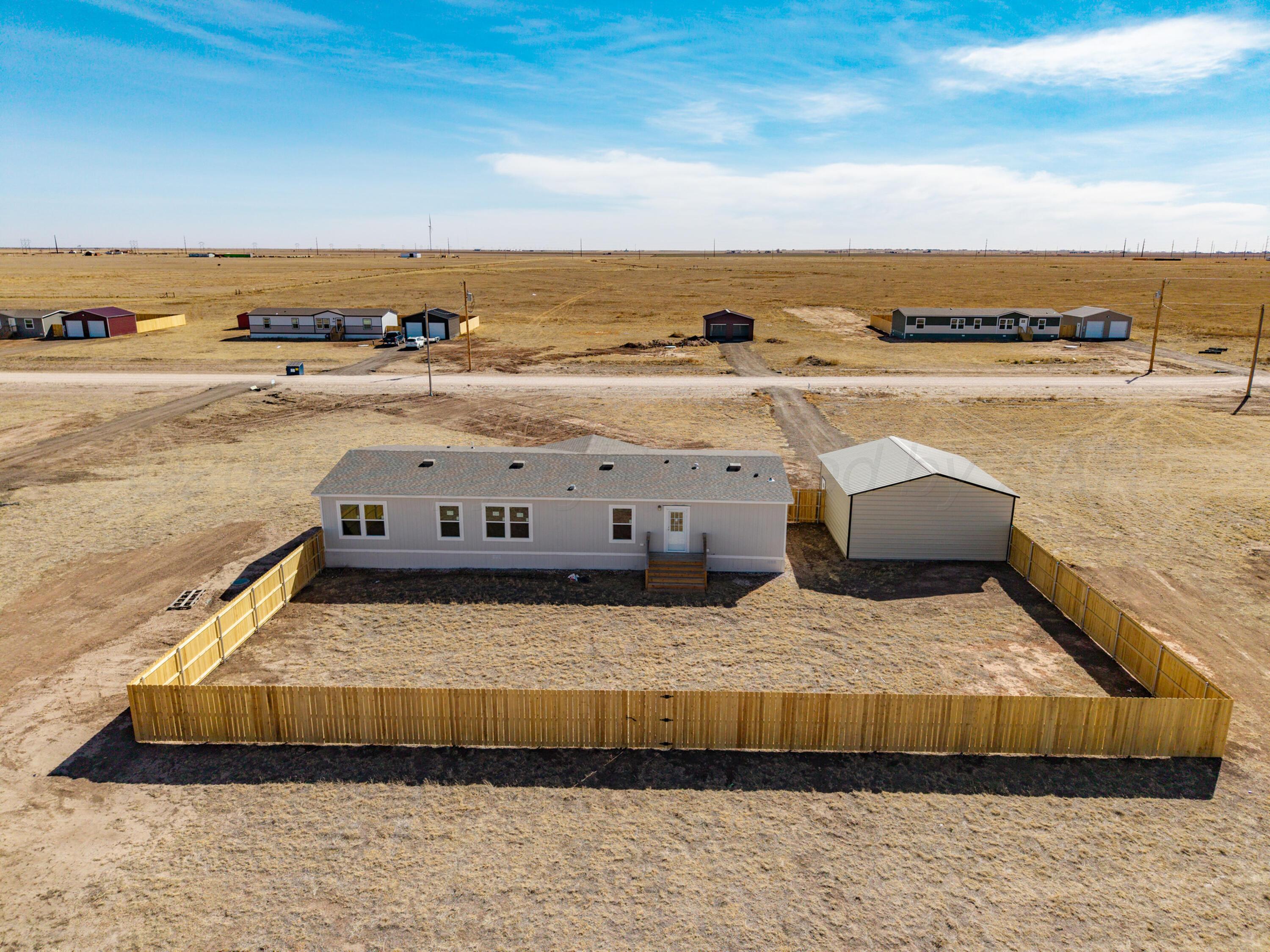 2721 Avery Rd Canyon Canyon, TX 79015 - Photo 27 of 30 a view of a swimming pool with an ocean