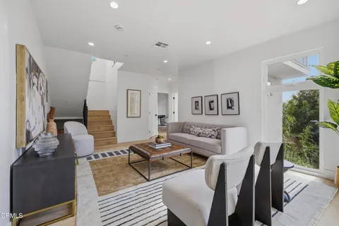 $1,449,000 | 2409 Yorkshire Drive, Los Angeles, CA 90065