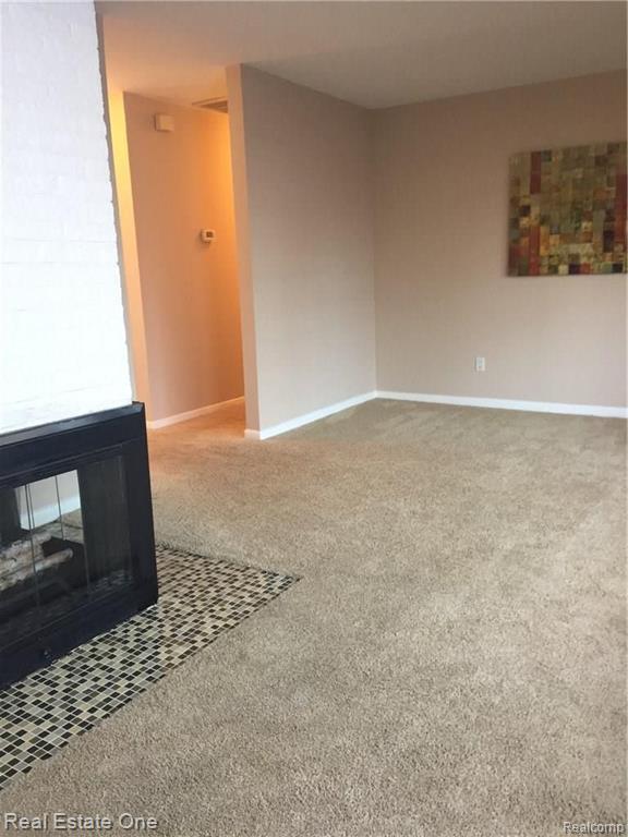 3702 Normandy Road Royal Oak, MI 48073 - Photo 16 of 28