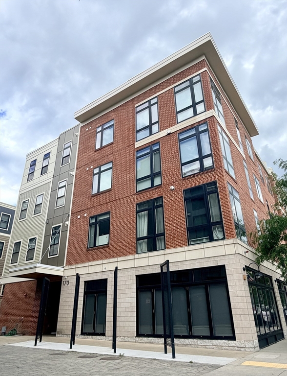 170 West Broadway, Unit 405 Boston, MA 02127 - Photo 1 of 6