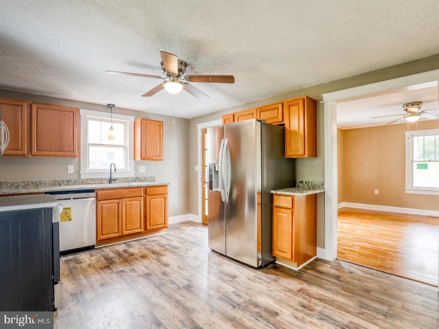 150 Marple Road Winchester, VA 22603 - Photo 3 of 28 Gallery Image 3