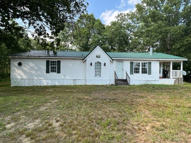 1432 Napier Road Hohenwald, TN 38462 - Photo 1 of 32 Gallery Image 1