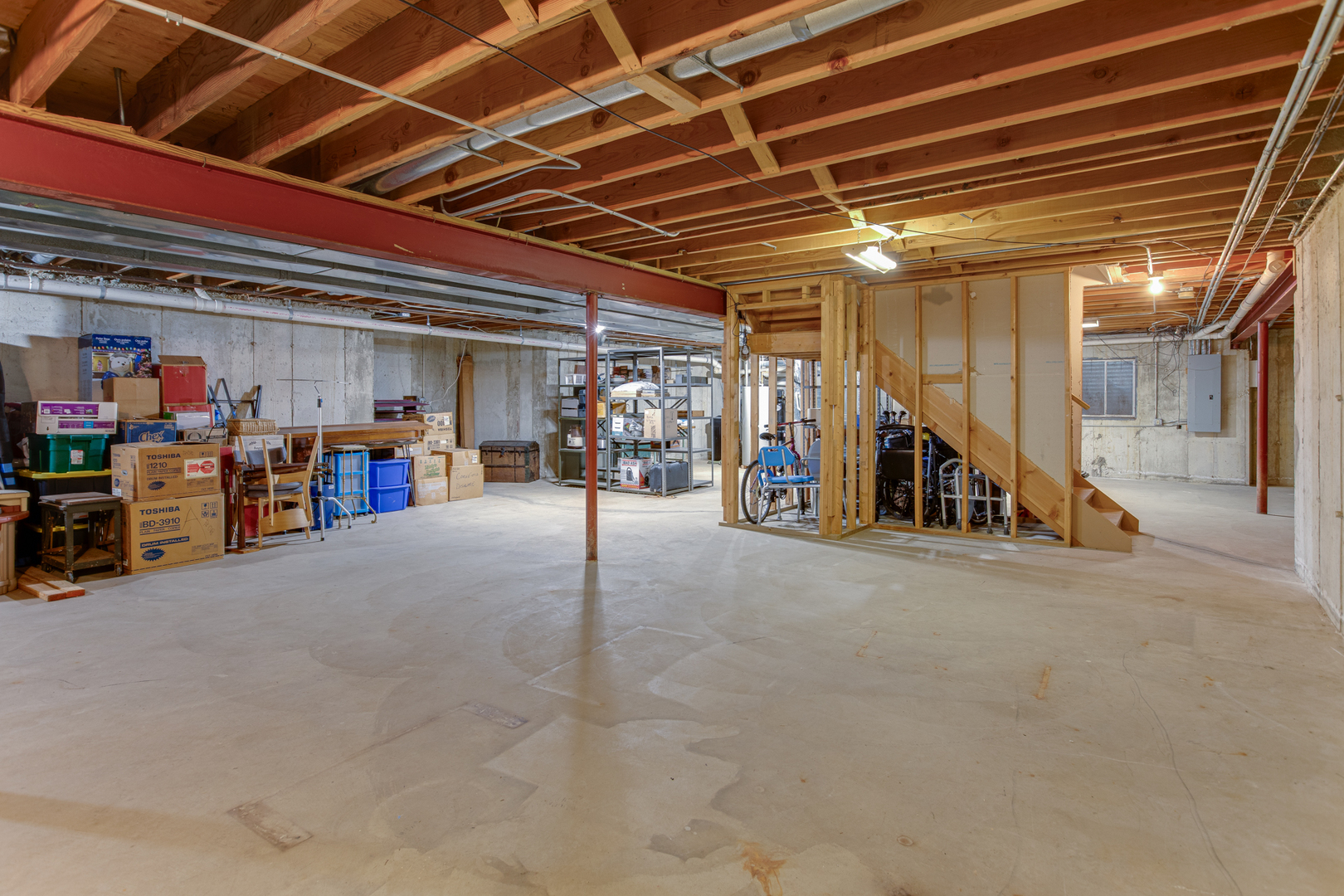 29W220 Oak Knoll Road West Chicago, IL 60185 - Photo 20 of 24 a view of a storage room with furniture