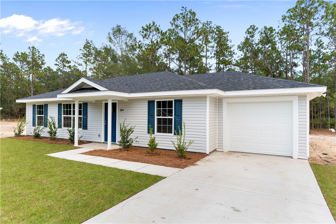 110 Pine Ridge Road Jesup, GA 31545 - Photo 3 of 15