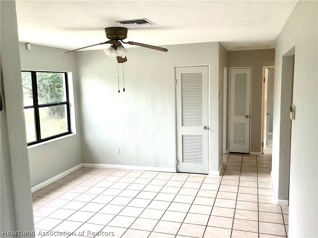 105 Pinehurst Road Sebring, FL 33870 - Photo 3 of 23 Gallery Image 3