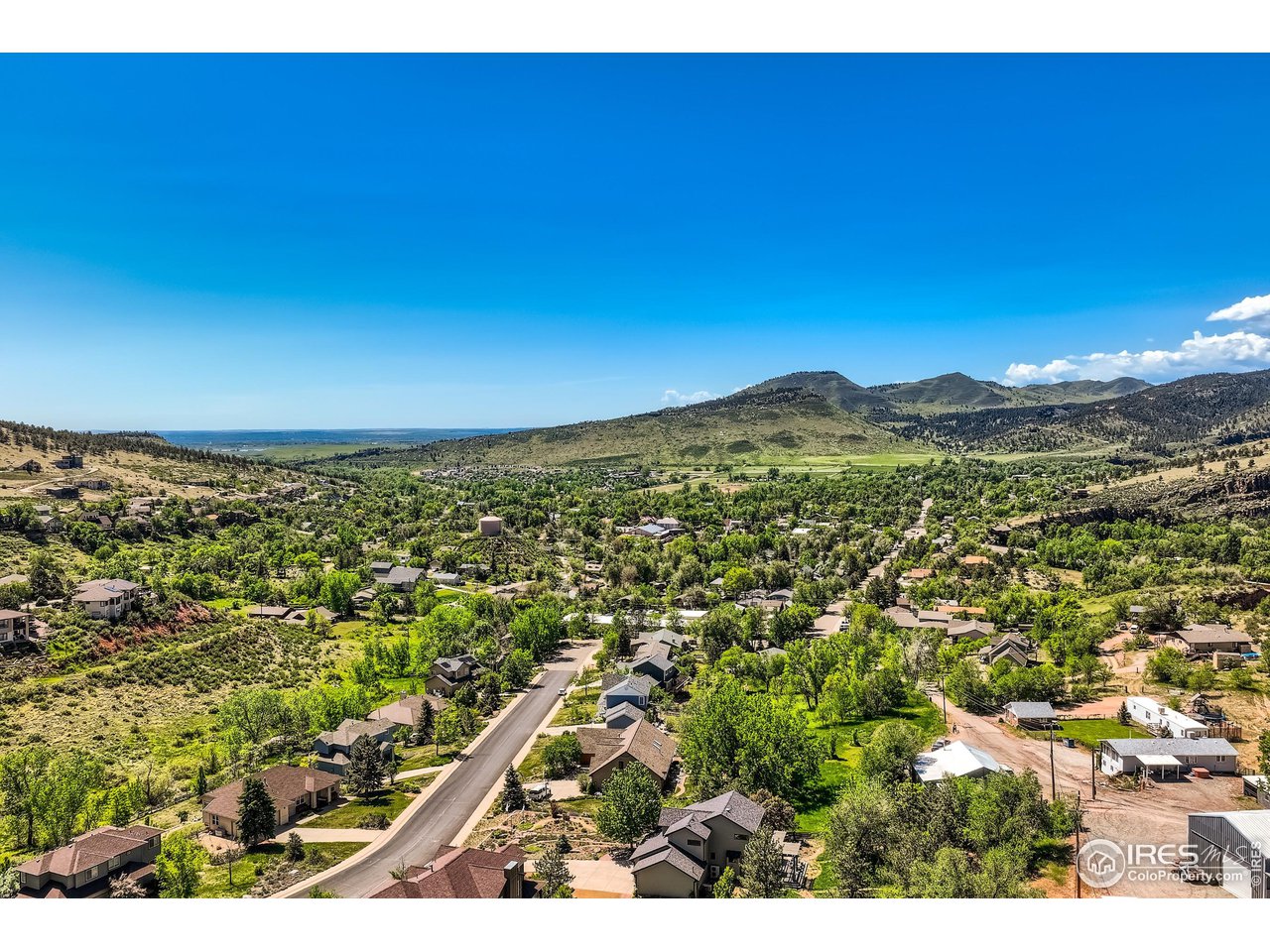 365 Vasquez Court Lyons, CO 80540 - Photo 34 of 40 a view of a city
