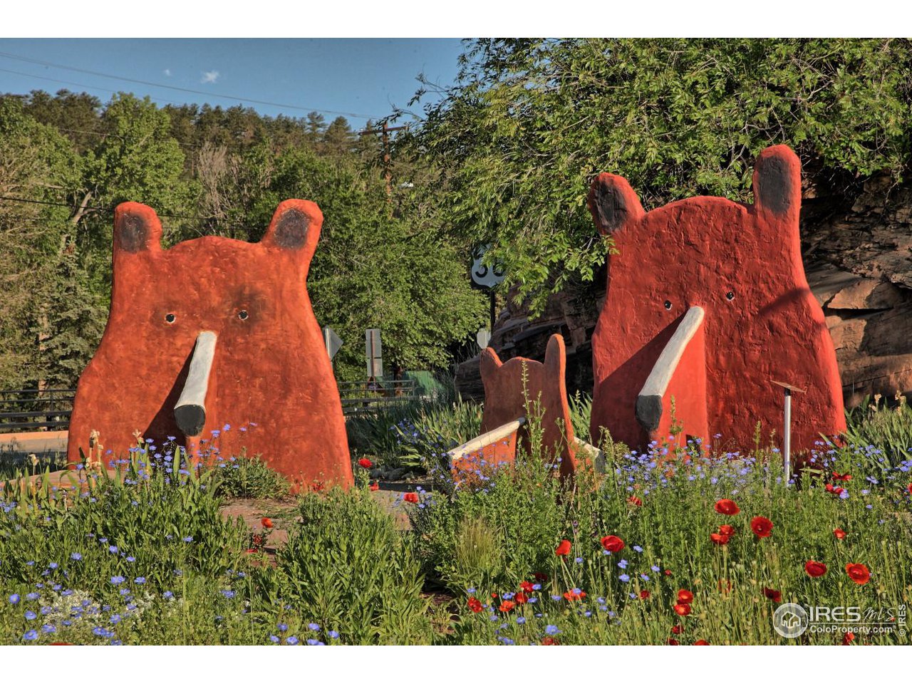 365 Vasquez Court Lyons, CO 80540 - Photo 35 of 40 swimming pool view