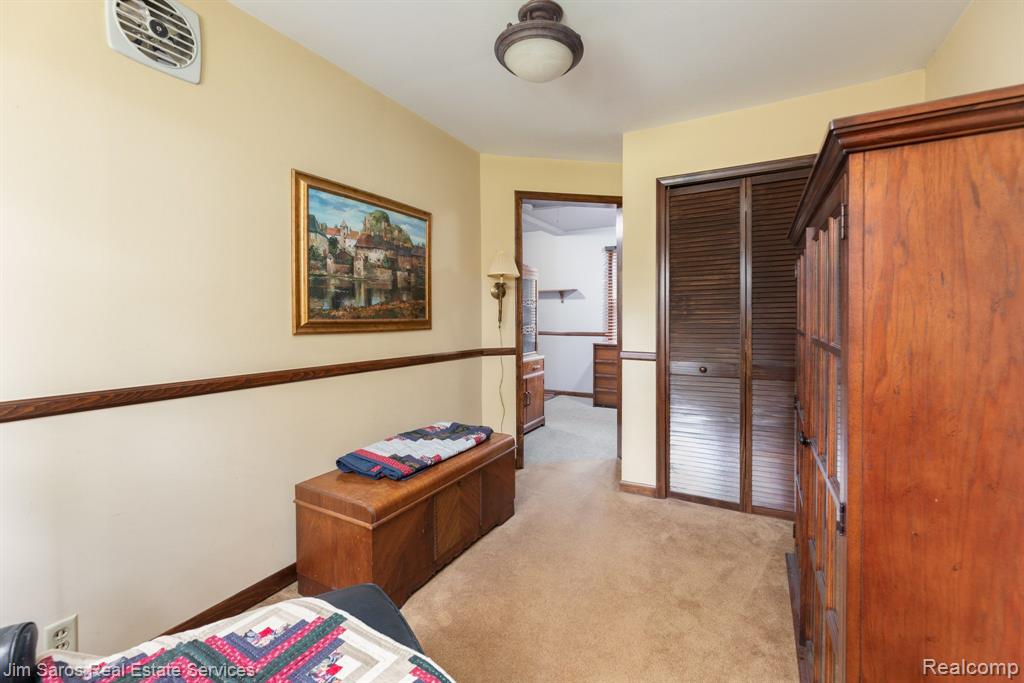 1745 June Avenue Rochester Hills, MI 48309 - Photo 15 of 17