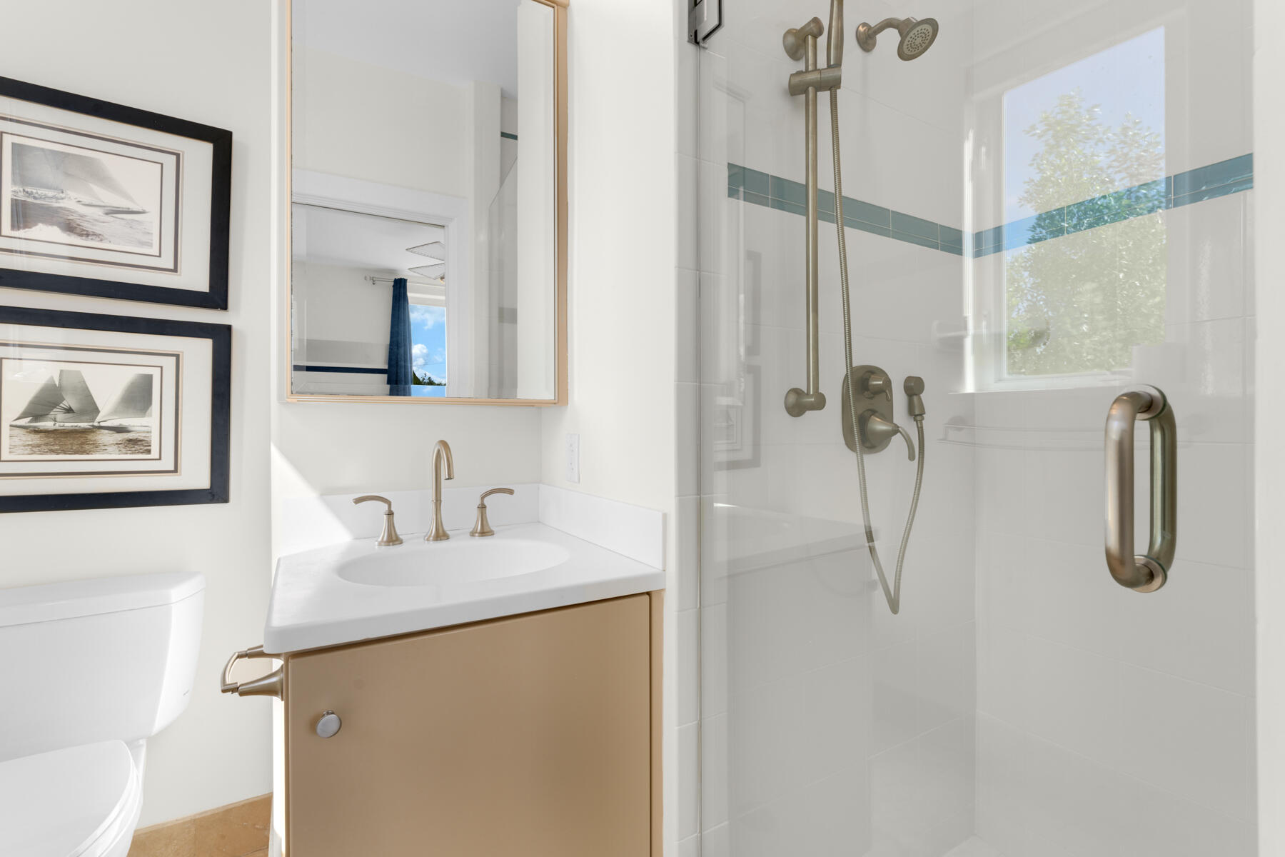 144 North Rolling Hill Road Tavernier, FL 33070 - Photo 27 of 80 a bathroom with a granite countertop shower sink