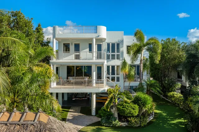 $7,950,000 | 144 North Rolling Hill Road, Tavernier, FL 33070