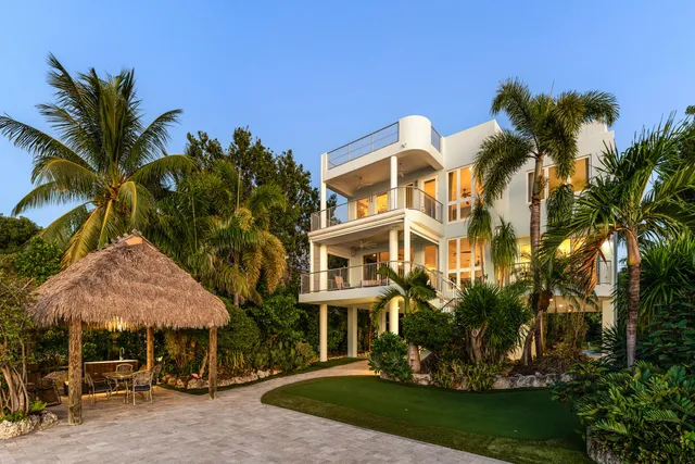 $7,950,000 | 144 North Rolling Hill Road, Tavernier, FL 33070