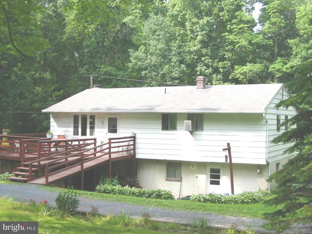 135 Strickler Road Denver, PA 17517 - Photo 4 of 6