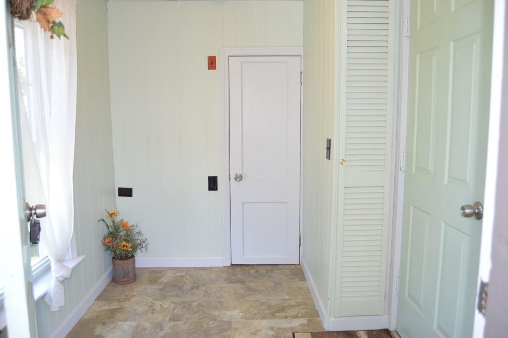 69 Prospect Street Worcester, MA 01605 - Photo 2 of 41 Gallery Image 2