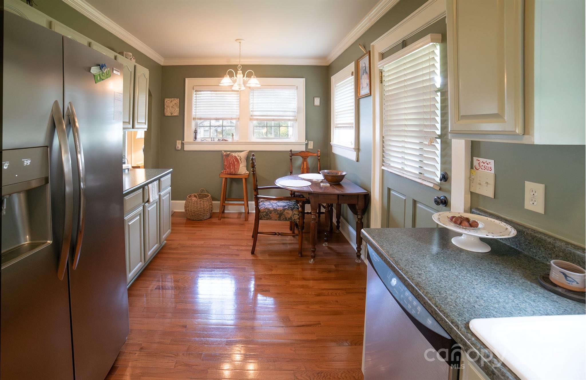 205 Lenoir Road Morganton, NC 28655 - Photo 15 of 28 Gallery Image 15